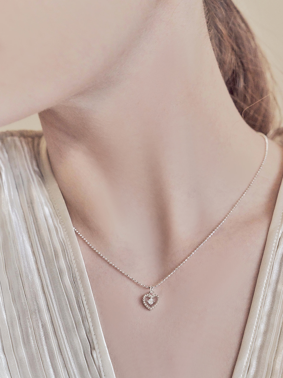 [셀럽 착용] cooing heart necklace