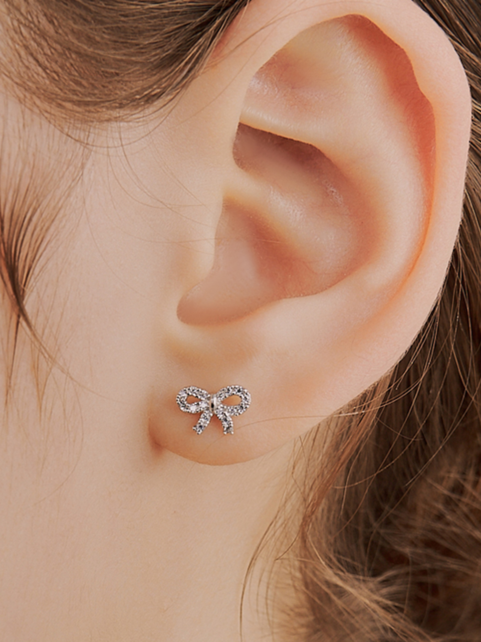 [셀럽 착용] tiny ribbon cubic earring