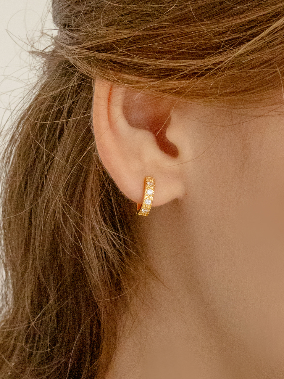 [김세정 착용] grainy cubic earring
