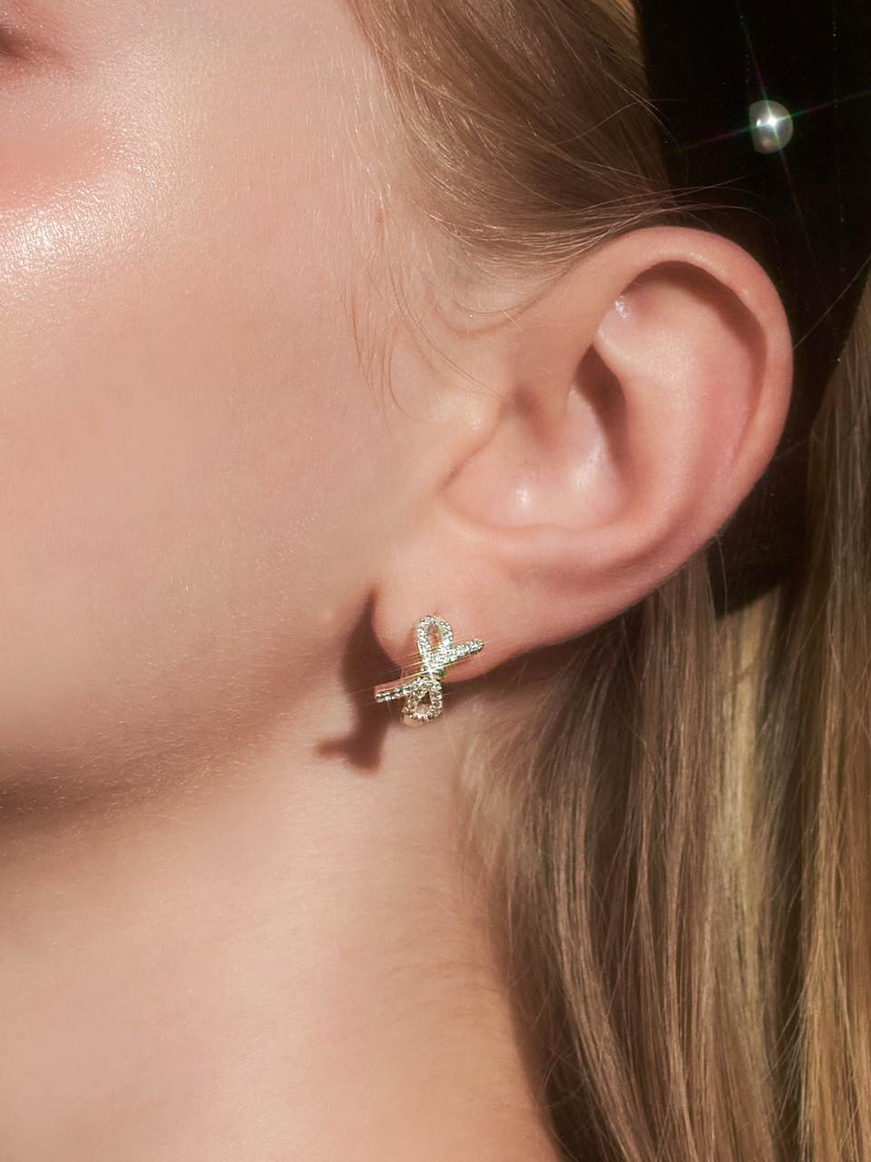 vivian knot earring