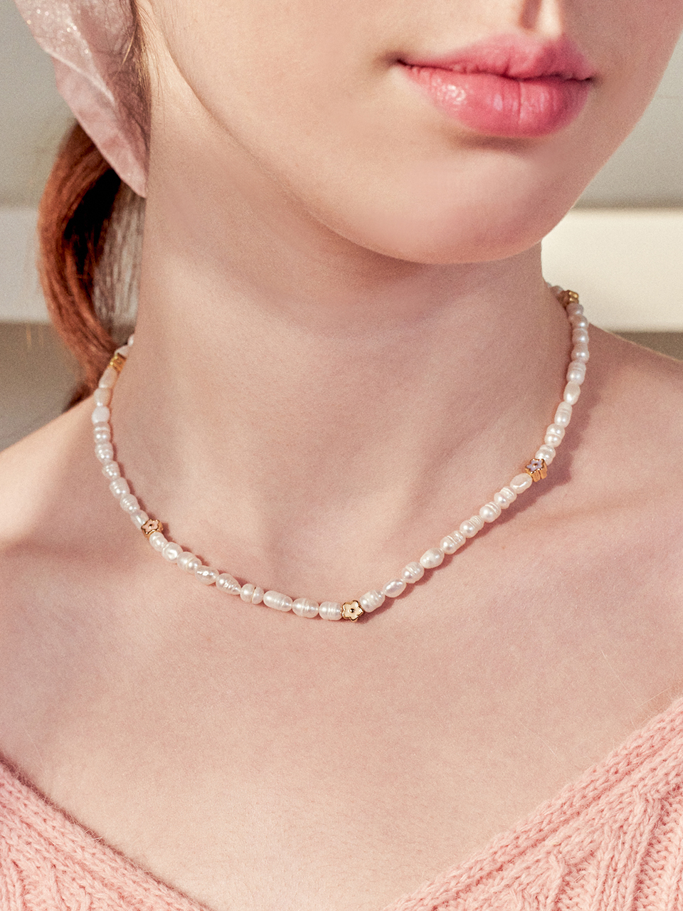 [단독][여자아이들 우기 착용] buttercup flower pearl necklace
