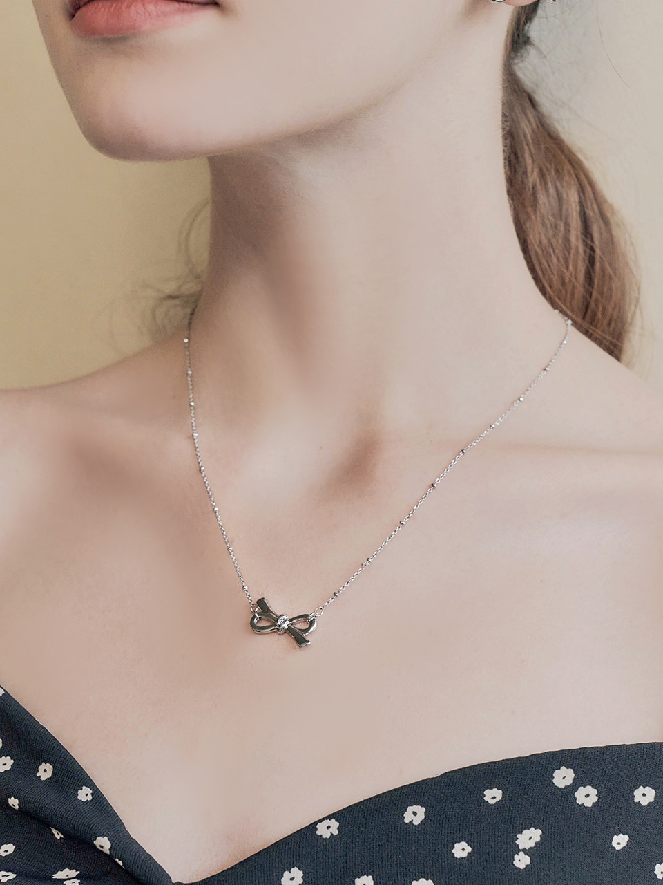 [셀럽 착용] ribbon knot necklace