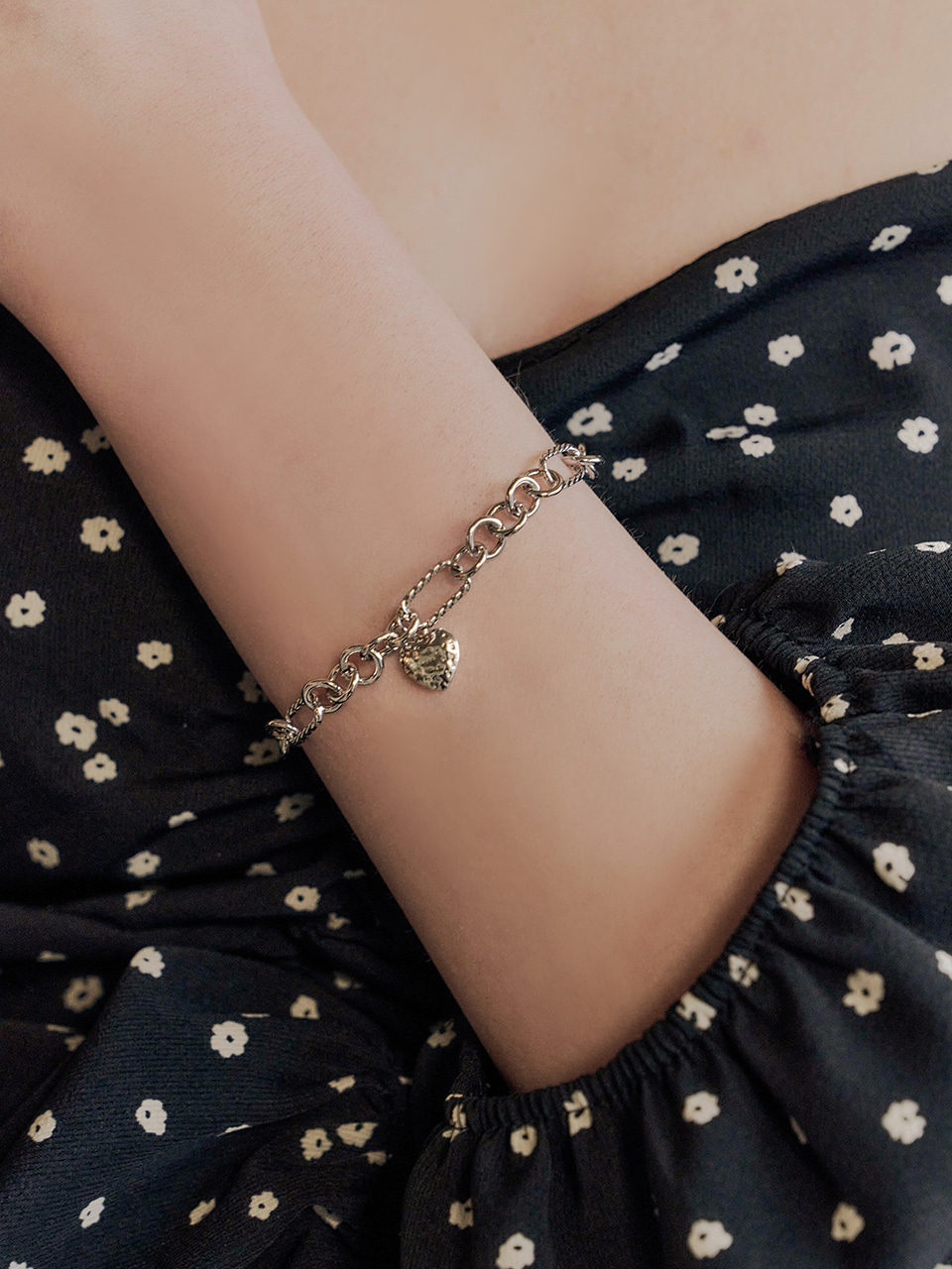 [샤이니 키 착용] jolly heart chain bracelet