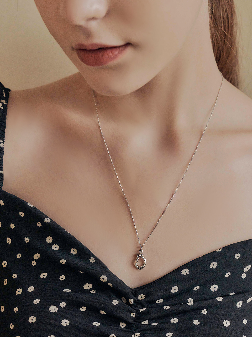 [셀럽 착용] abril necklace