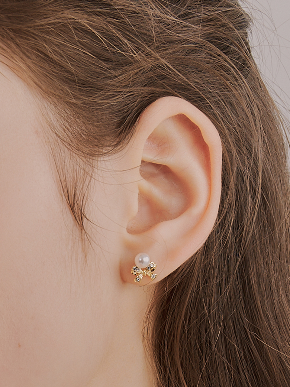 [셀럽 착용] ruby ribbon pearl earring