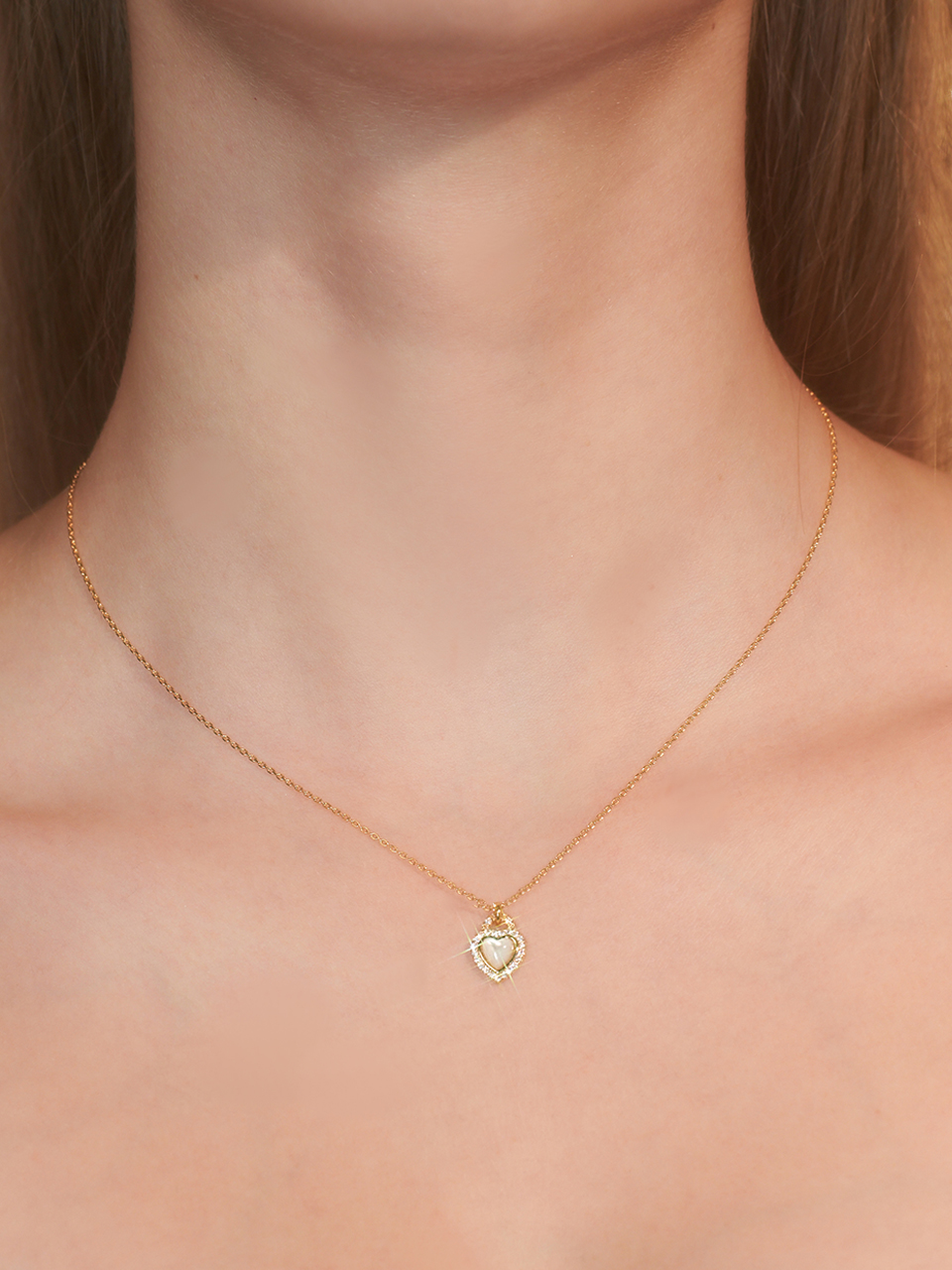 [셀럽 착용] carol heart cubic necklace